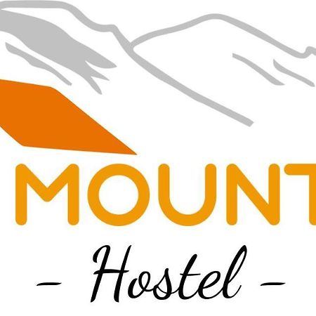 Big Mountain Hostel Уарас Экстерьер фото