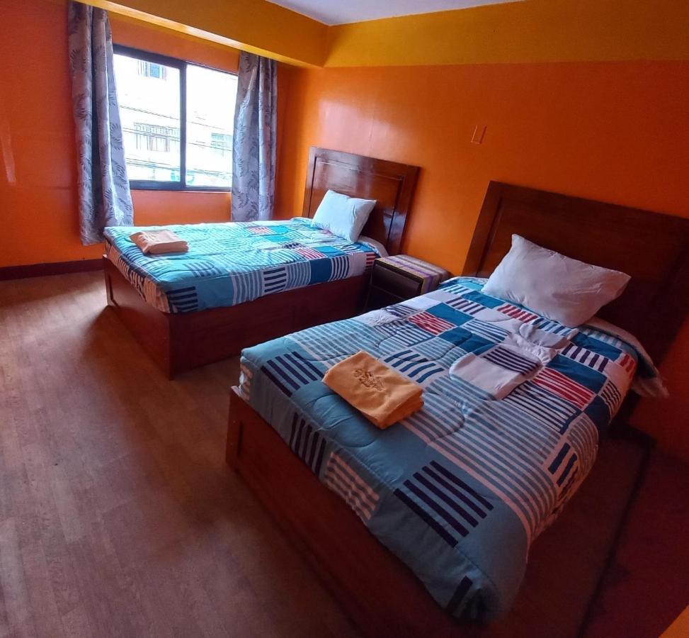 Big Mountain Hostel Уарас Экстерьер фото
